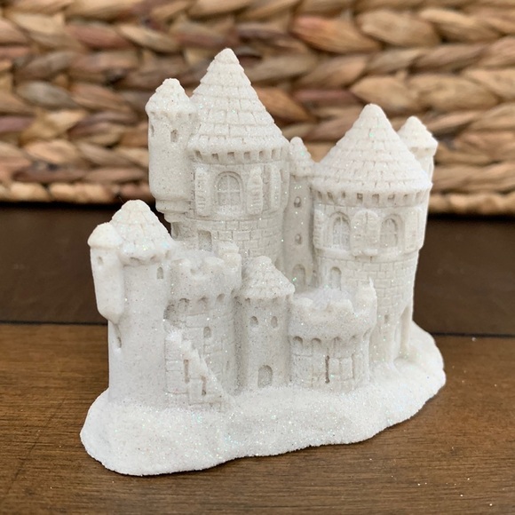 Mr. Sandman Sandsculpt Castle Collection #111 - 3" x 3.5" - Picture 5 of 7